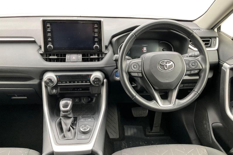 Used Toyota RAV4 2020 for sale - 76296784: Photo 11