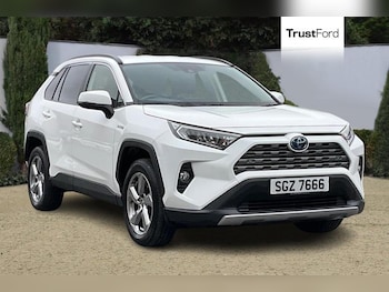 2020 - 2.5 VVT-i Hybrid Design 5dr CVT**REAR CAMERA - FRONT & REAR SENSORS - POWER