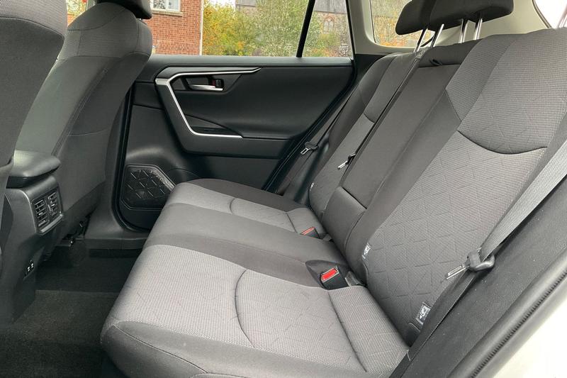 Used Toyota RAV4 2020 for sale - 76296784: Photo 20