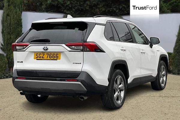 Used Toyota RAV4 2020 for sale - 76296784: Photo 4