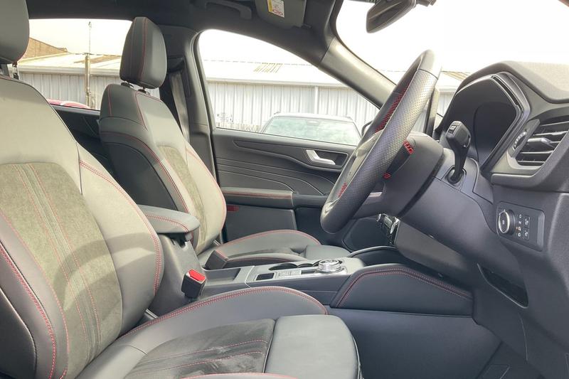 Used Ford Kuga 2024 for sale - 76452874: Photo 17