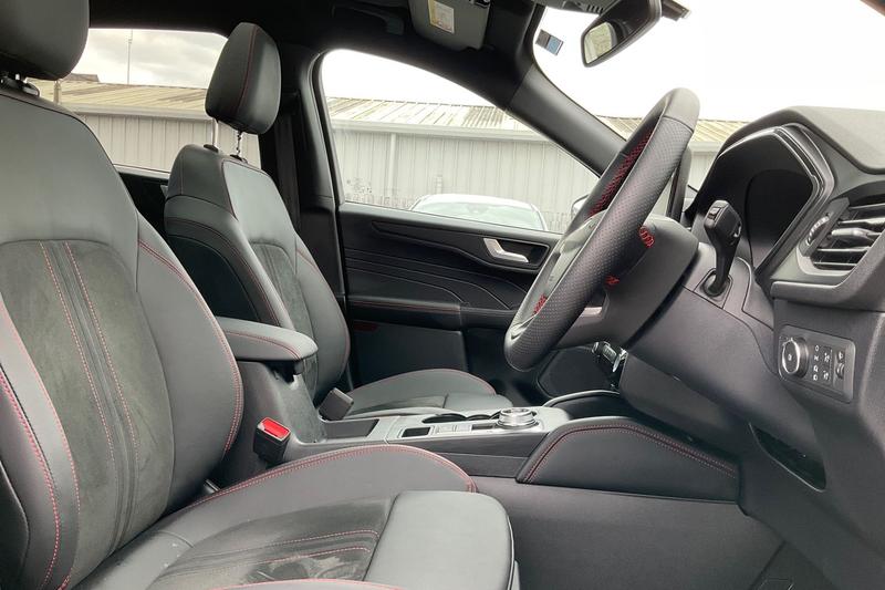 Used Ford Kuga 2024 for sale - 76056064: Photo 17
