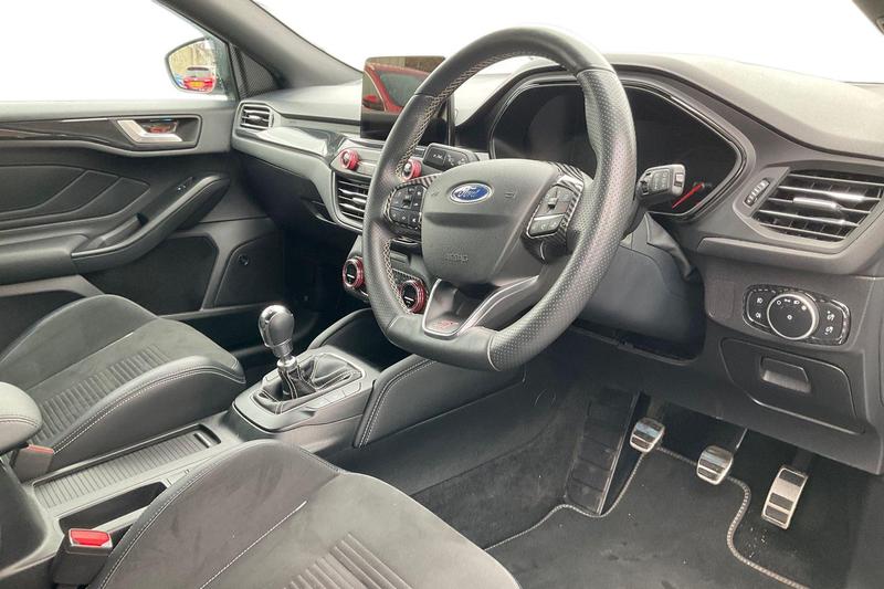 Used Ford Focus 2020 for sale - 76819197: Photo 9