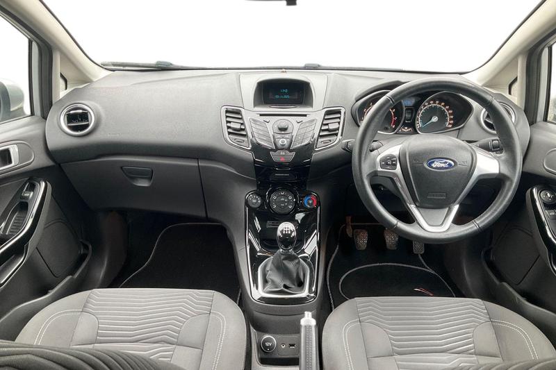 Used Ford Fiesta 2013 for sale - 76452921: Photo 10