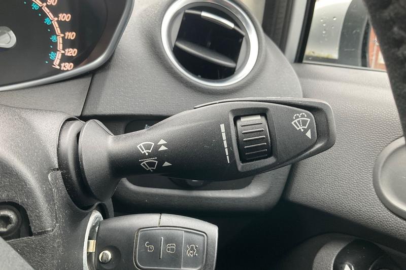 Used Ford Fiesta 2013 for sale - 76452921: Photo 15