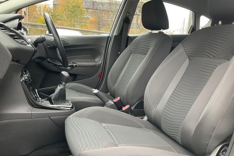 Used Ford Fiesta 2013 for sale - 76452921: Photo 19