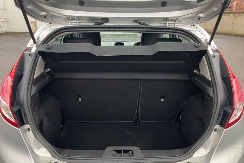 Used Ford Fiesta 2013 for sale - 76452921: Photo 21