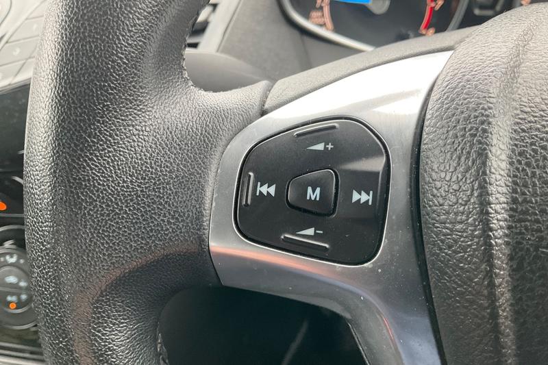 Used Ford Fiesta 2013 for sale - 76452921: Photo 27