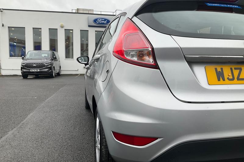 Used Ford Fiesta 2013 for sale - 76452921: Photo 35