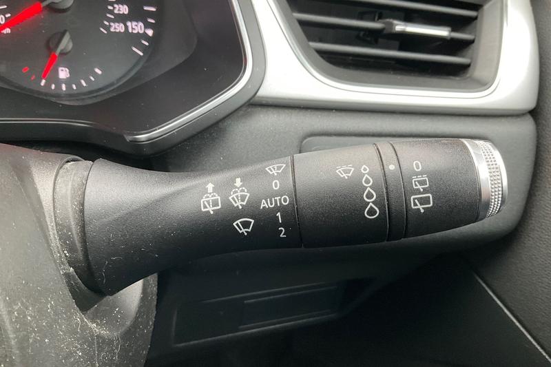 Used Renault Captur 2020 for sale - 77248728: Photo 15