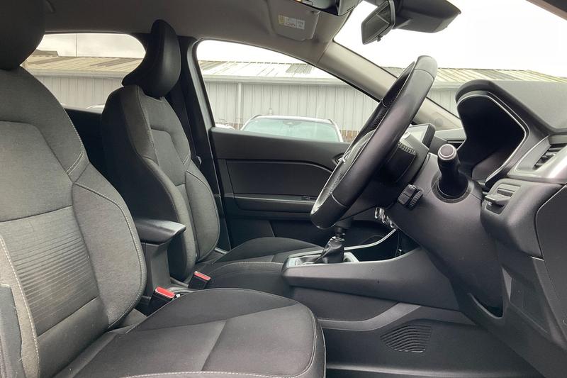 Used Renault Captur 2020 for sale - 77248728: Photo 17