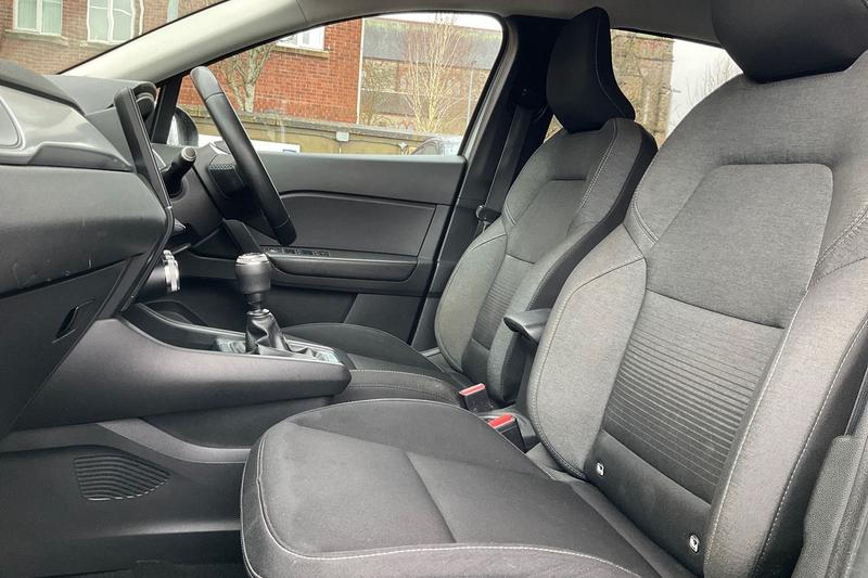 Used Renault Captur 2020 for sale - 77248728: Photo 19