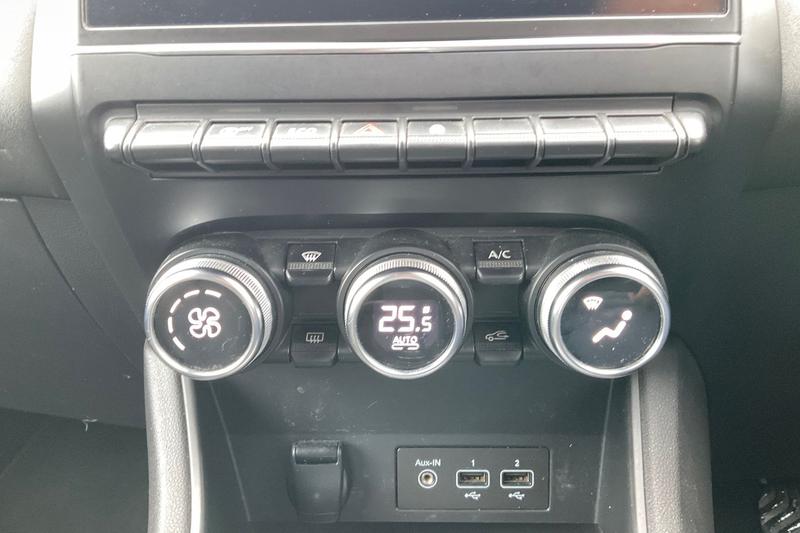 Used Renault Captur 2020 for sale - 77248728: Photo 26