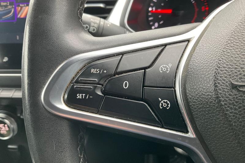 Used Renault Captur 2020 for sale - 77248728: Photo 28