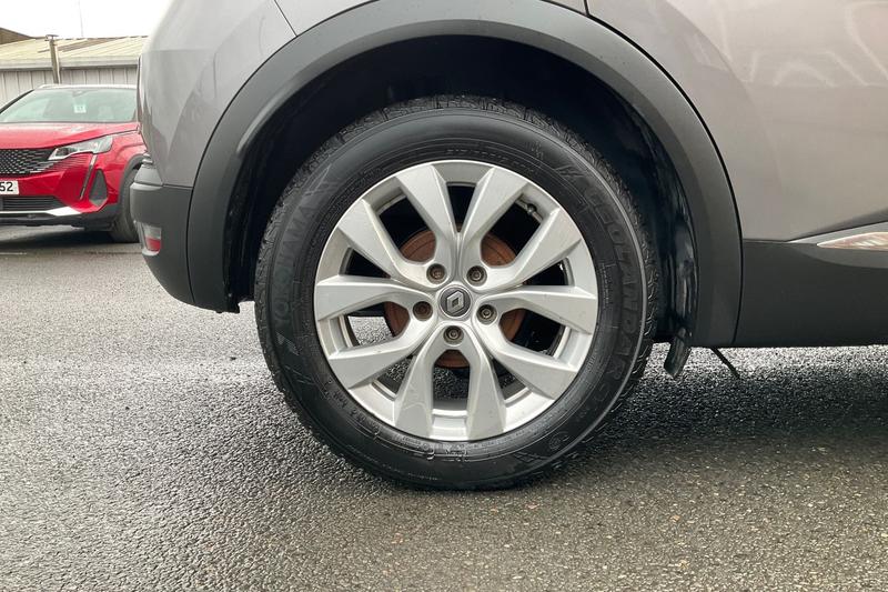 Used Renault Captur 2020 for sale - 77248728: Photo 8