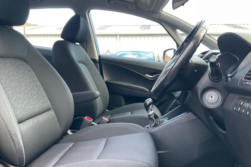 Used Hyundai Ix20 2017 for sale - 77557158: Photo 17