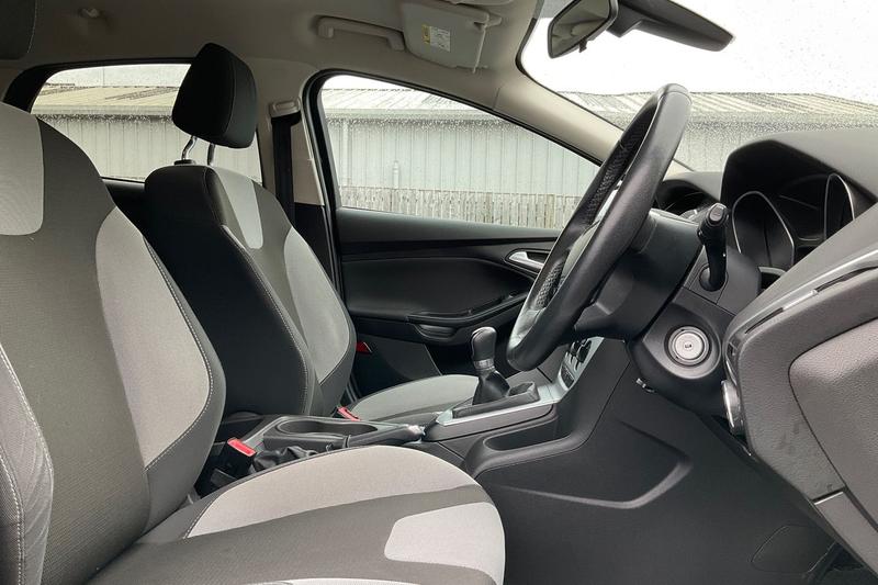 Used Ford Focus 2014 for sale - 78117216: Photo 17