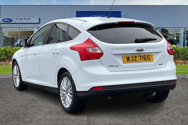 Used Ford Focus 2014 for sale - 78117216: Photo 2