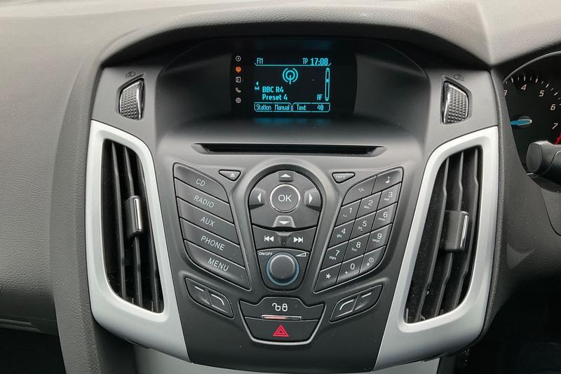 Used Ford Focus 2014 for sale - 78117216: Photo 23