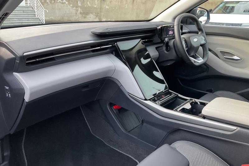 Used Ford Explorer 2025 for sale - 77582067: Photo 18