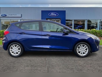 Used Ford Fiesta 2018 for sale - 76327741: Photo 3