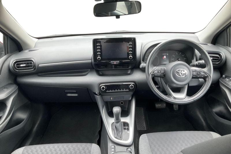 Used Toyota Yaris 2021 for sale - 77435523: Photo 10