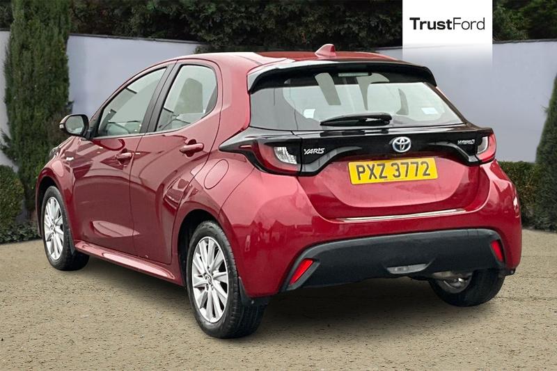 Used Toyota Yaris 2021 for sale - 77435523: Photo 2