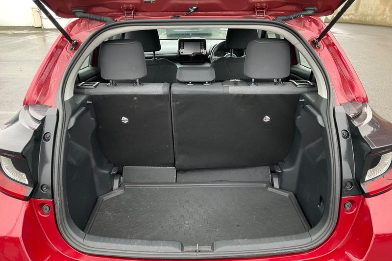 Used Toyota Yaris 2021 for sale - 77435523: Photo 21