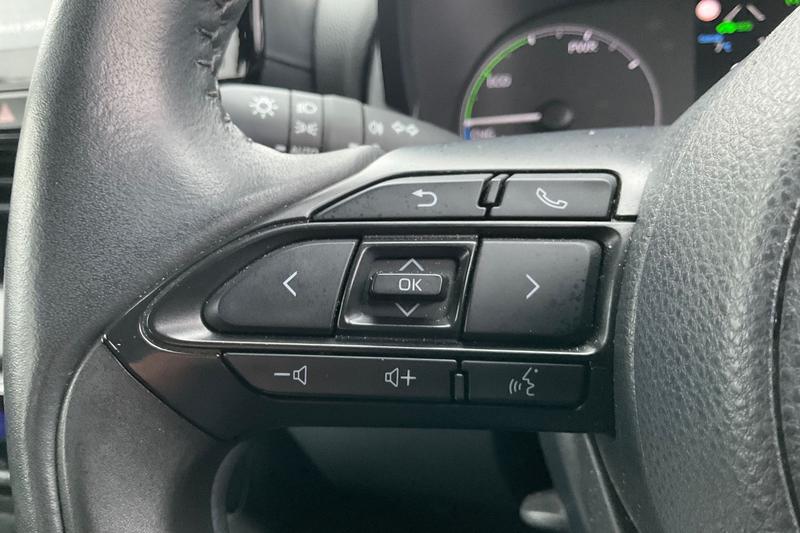 Used Toyota Yaris 2021 for sale - 77435523: Photo 30