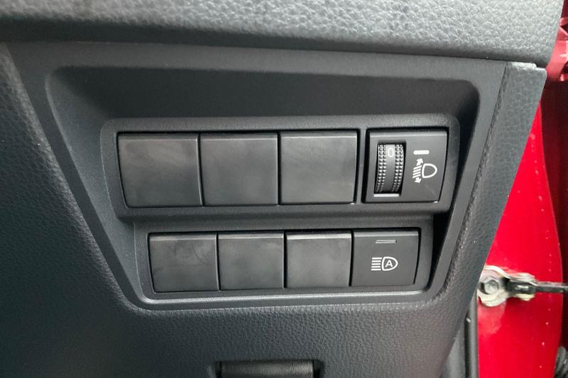 Used Toyota Yaris 2021 for sale - 77435523: Photo 32