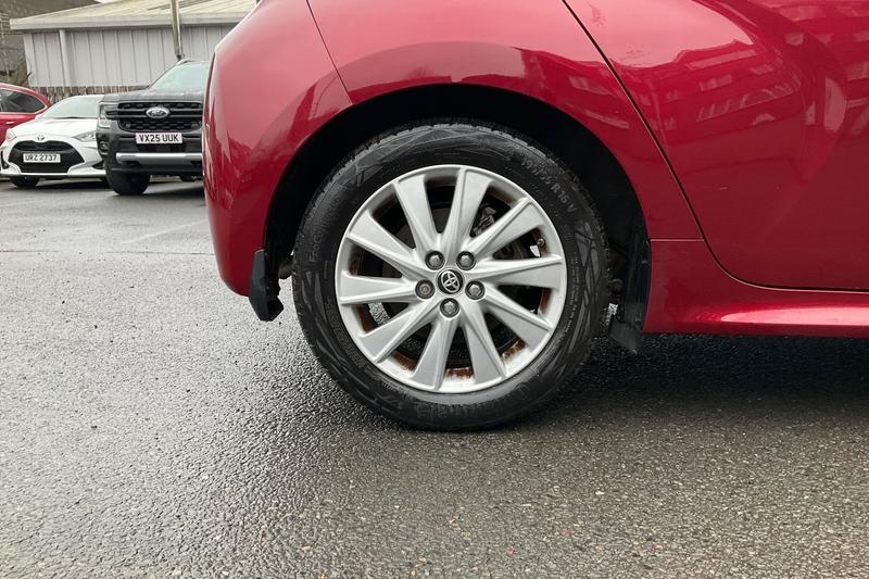 Used Toyota Yaris 2021 for sale - 77435523: Photo 8