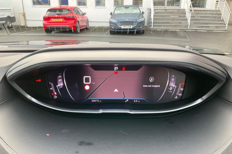 Used Peugeot 5008 2023 for sale - 76949144: Photo 13