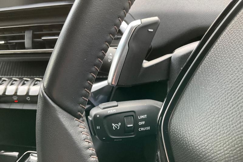 Used Peugeot 5008 2023 for sale - 76949144: Photo 30