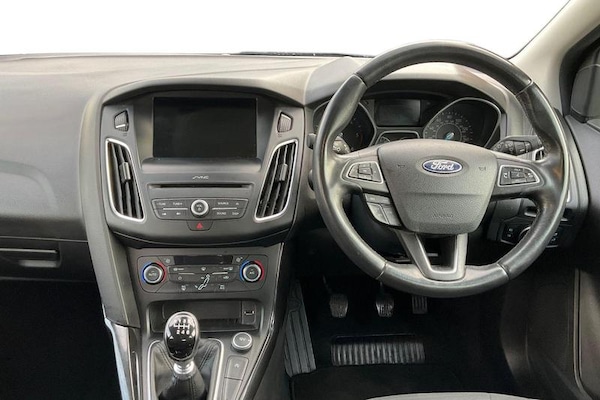 Used Ford Focus 2018 for sale - 76327745: Photo 11