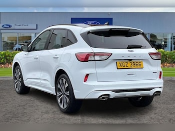 Used Ford Kuga 2022 for sale - 76196521: Photo 2