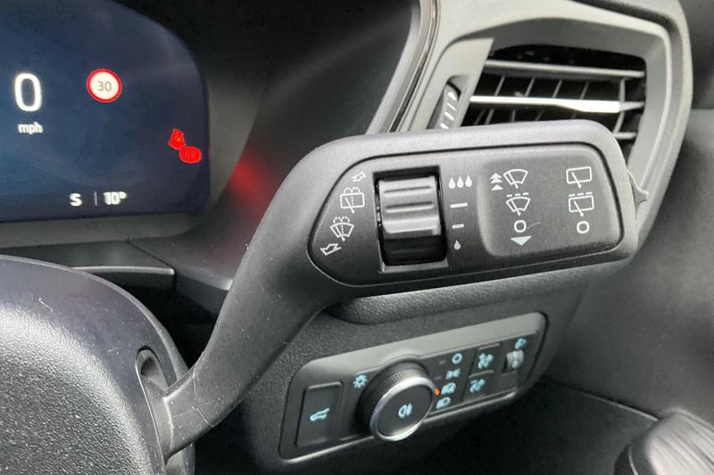 Used Ford Kuga 2025 for sale - 77653804: Photo 15