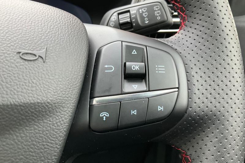 Used Ford Kuga 2025 for sale - 77653804: Photo 35