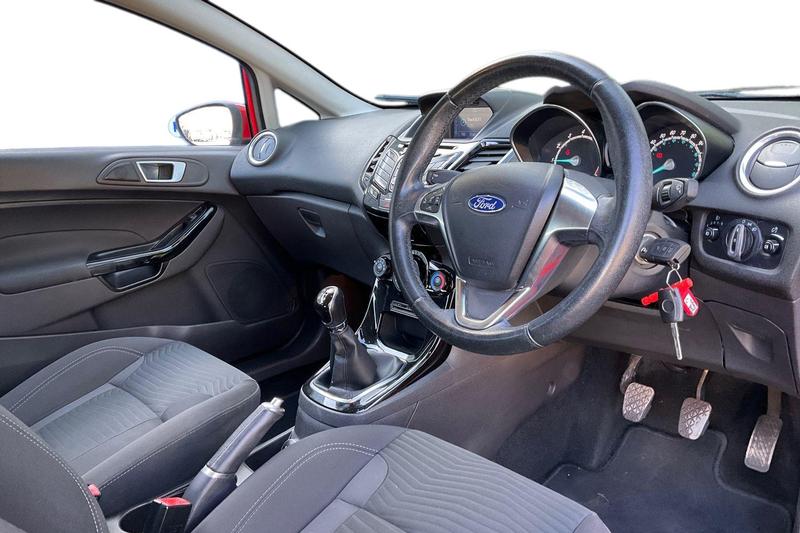 Used Ford Fiesta 2017 for sale - 77733238: Photo 9