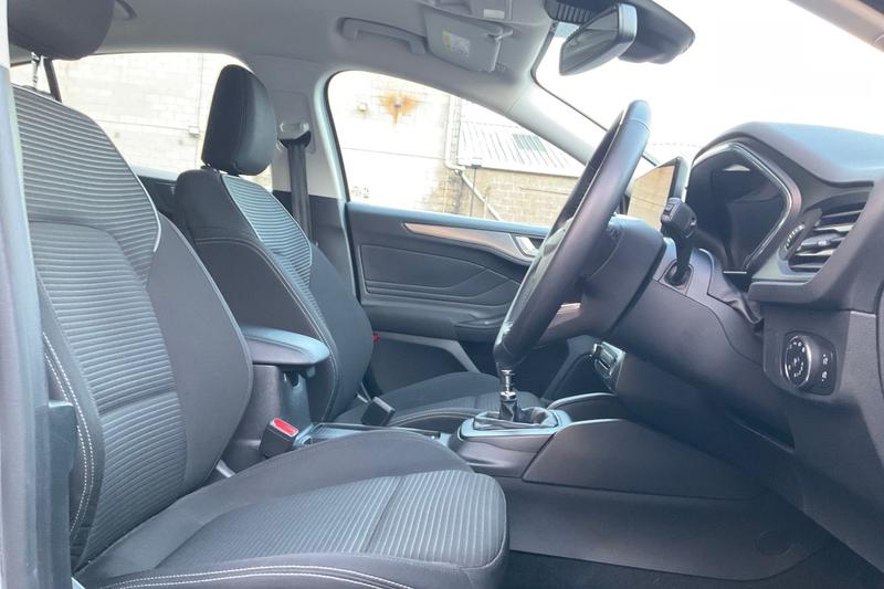 Used Ford Focus 2023 for sale - 76500639: Photo 17