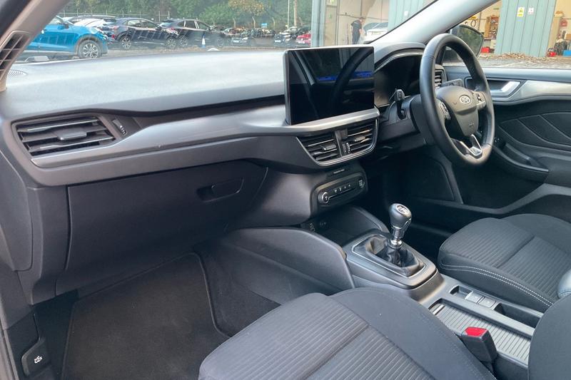 Used Ford Focus 2023 for sale - 76500639: Photo 18