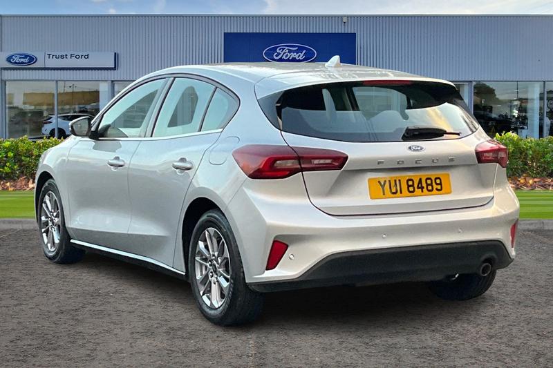 Used Ford Focus 2023 for sale - 76500639: Photo 2