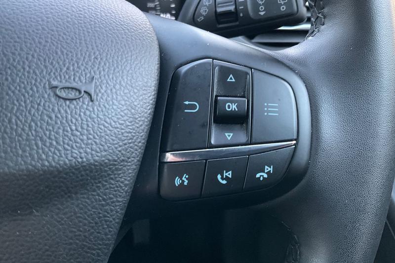 Used Ford Focus 2023 for sale - 76500639: Photo 32