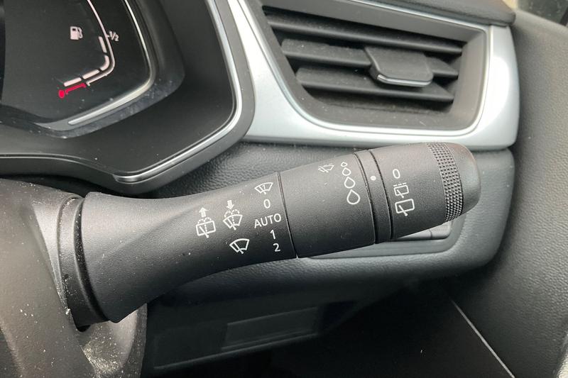 Used Renault Captur 2022 for sale - 75997457: Photo 15