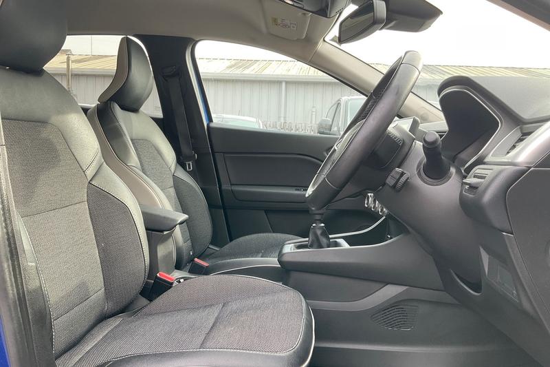 Used Renault Captur 2022 for sale - 75997457: Photo 17