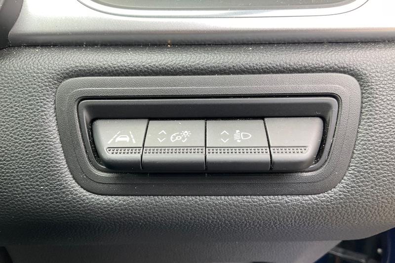 Used Renault Captur 2022 for sale - 75997457: Photo 36