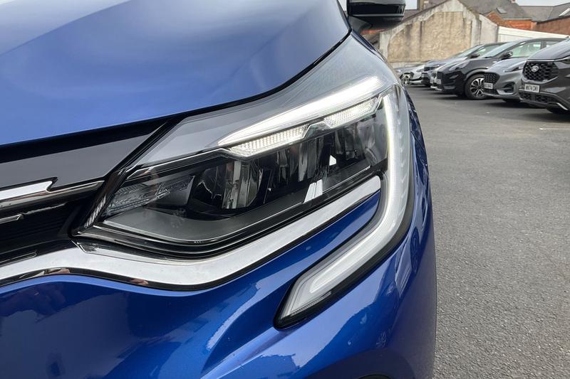 Used Renault Captur 2022 for sale - 75997457: Photo 39