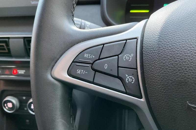 Used Dacia Jogger 2024 for sale - 76634779: Photo 30