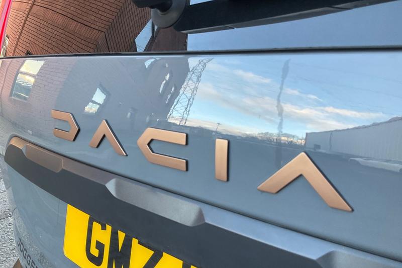 Used Dacia Jogger 2024 for sale - 76634779: Photo 40