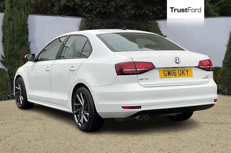 Used Volkswagen Jetta 2016 for sale - 77770418: Photo 2