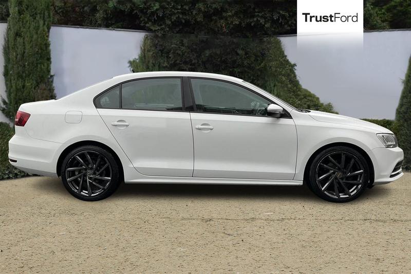 Used Volkswagen Jetta 2016 for sale - 77770418: Photo 3